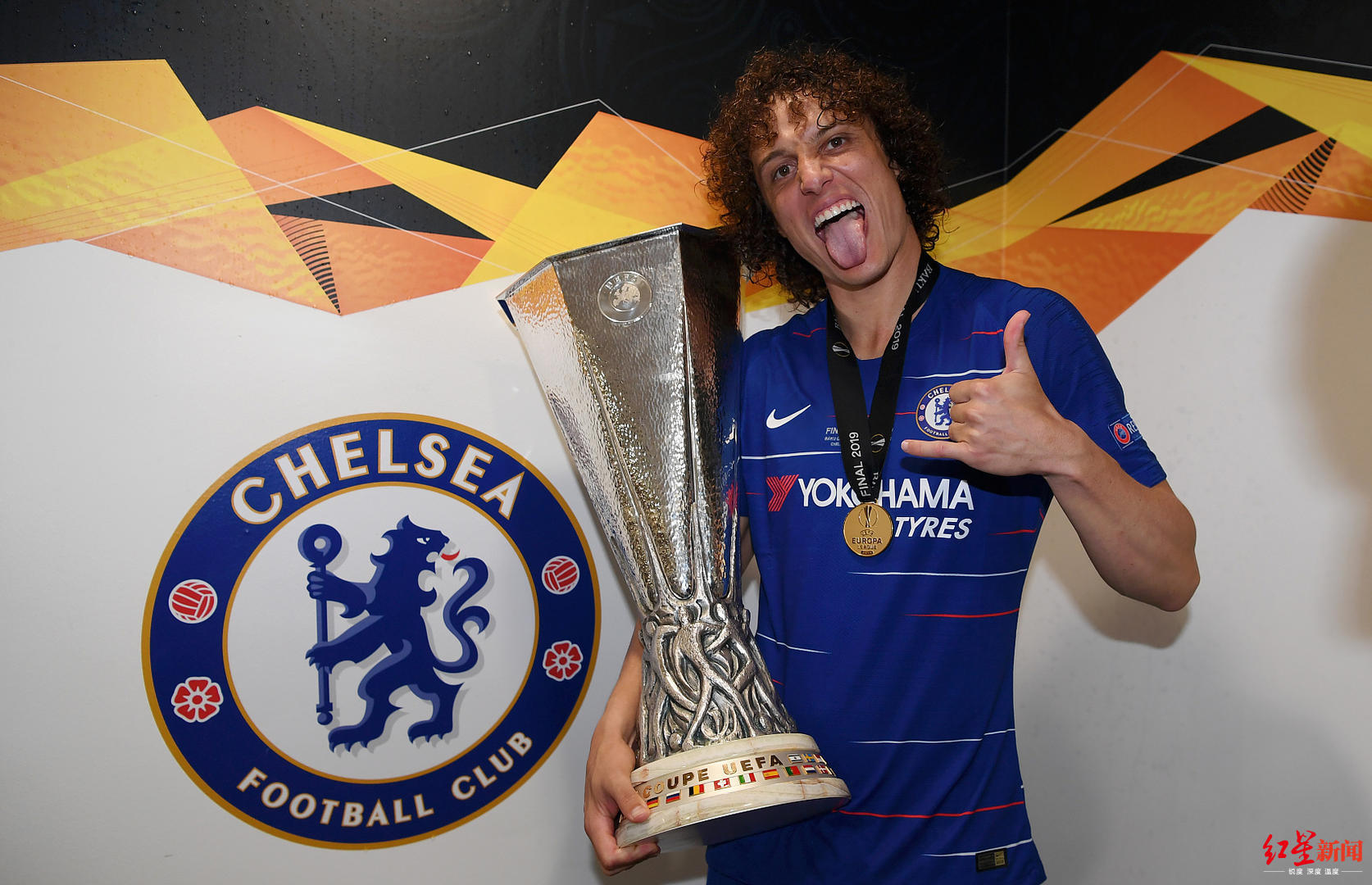 冲刺阶段犹他爵士备战英超;绝杀压哨细节曝光;球迷炸锅;医务组通报恢复 冲刺阶段犹他爵士备战英超;绝杀压哨细节曝光;球迷炸锅;医务组通报恢复