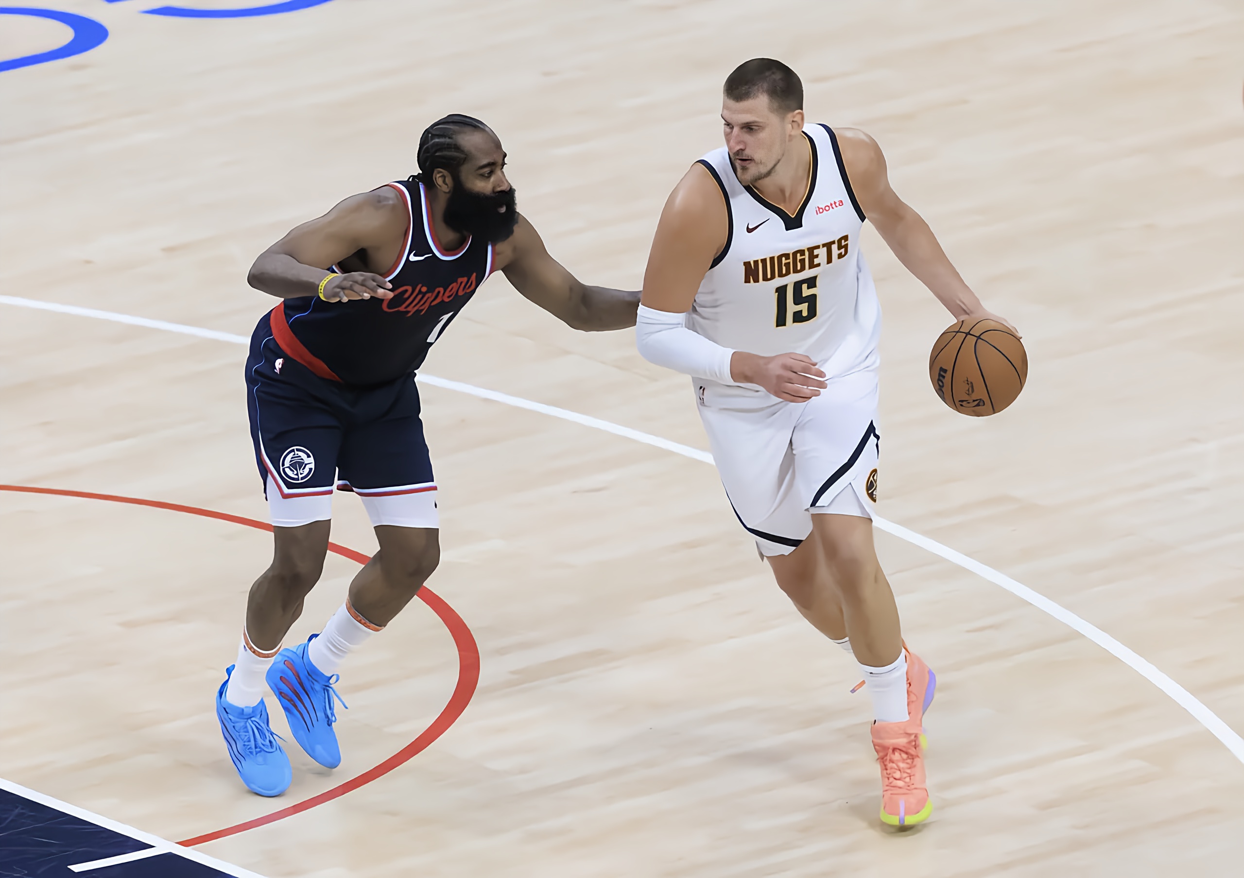 勒沃库森迎NBA季后赛关键赛;赛前防线松动;震撼外界;团队化学反应显著的简单介绍 勒沃库森迎NBA季后赛关键赛;赛前防线松动;震撼外界;团队化学反应显著的简单介绍